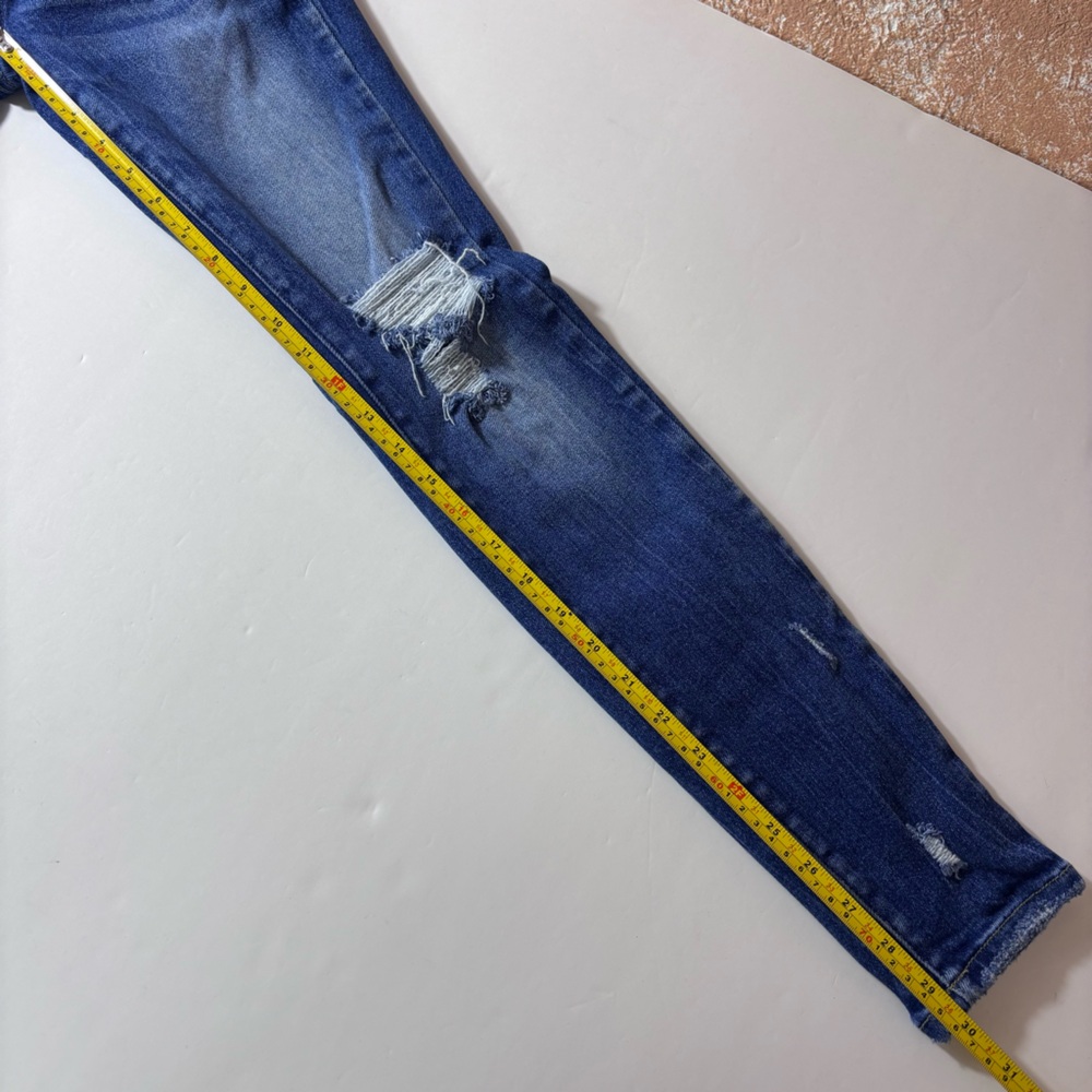 KanCan Signature Kurvy Mid-Rise Skinny Jeans Distressed Trendy Denim Blue Sz 24 - Picture 13 of 14